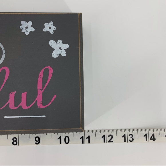 'Hello Beautiful' Distressed Look Box Style Wooden Decor Sign - Picture 14 of 15